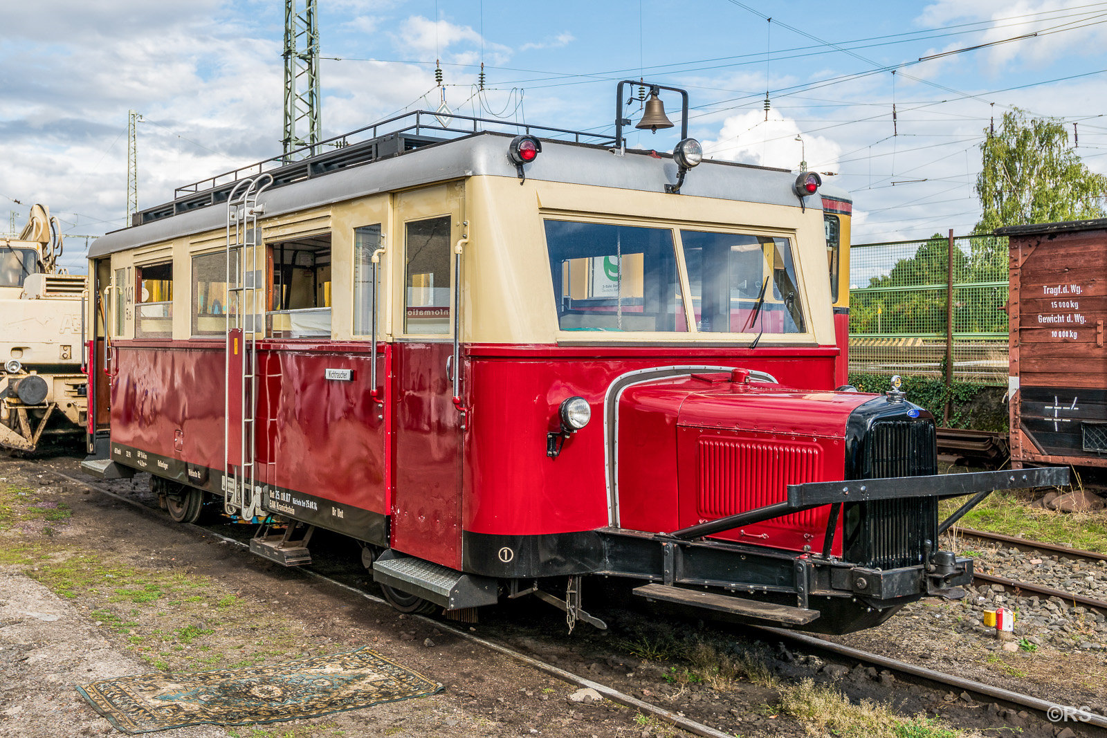 Dampfzugfahren mit dem Kuckuckbhnle und Schweineschnuzchen mit Ihrem Bahnspezialisten durch den Pflnzerwald. Bahnerlebnisse in Deutschland. Bahnreise, Zugreise, Eisenbahnreise, Sonderzugreise | IGE  - IGE Erlebnisreisen | Ralph Schnabel