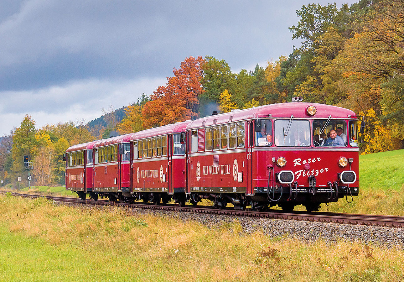 Stdtereise, Bahnreise, Zugreise, Eisenbahnreise, Stuttgart | IGE - IGE Erlebnisreisen | (c) Roter Flitzer