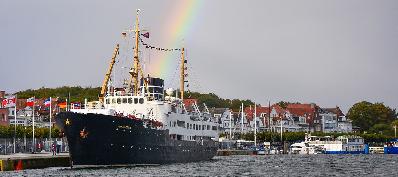 Nordstjernen, Seereise, Postschiffreise, Hurtigruten | IGE