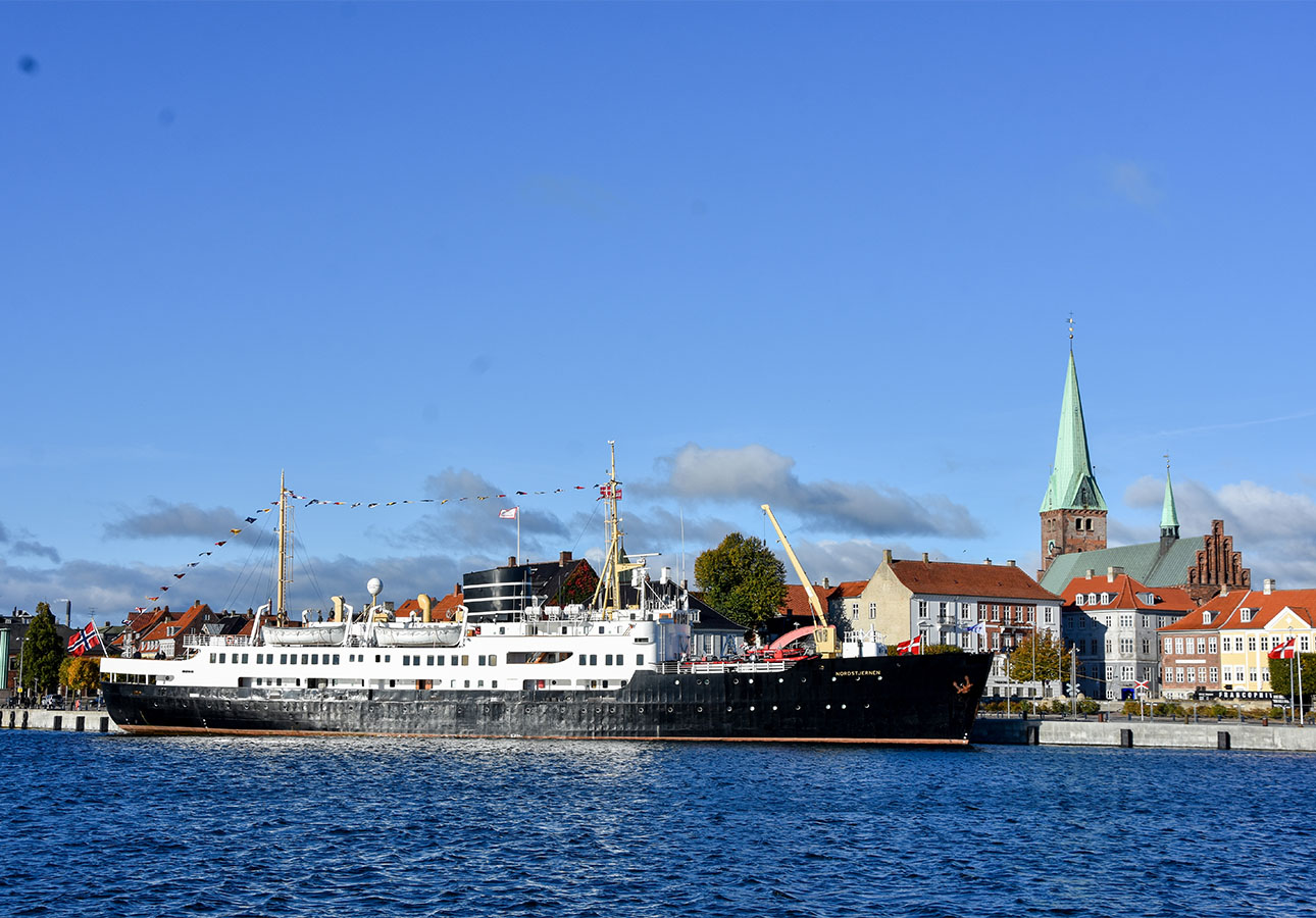 Nordstjernen, Seereise, Postschiffreise, Hurtigruten | IGE - IGE Erlebnisreisen | (c) Markus Endt