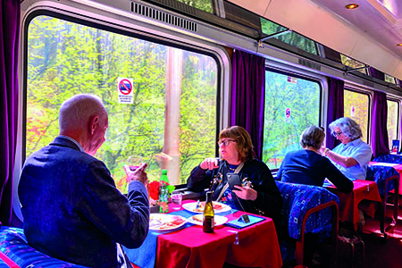 Reisen Speisen IGE Genuss Kulinarik Speisewagen - IGE Erlebnisreisen | (c) David Ecker, IGE, Holger Migdalek, Reinhard Brauner
