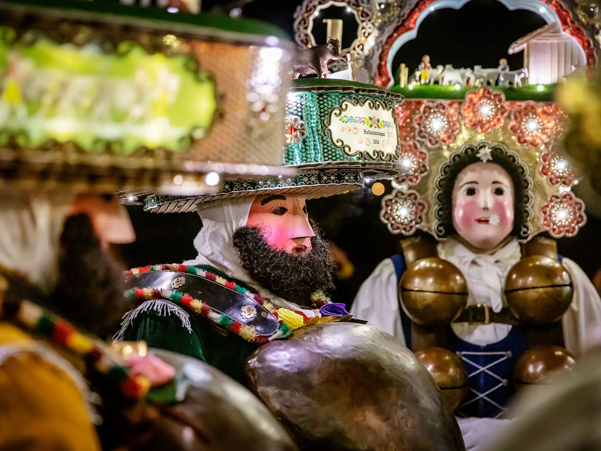 Das Silvesterchlausen ist ein uralter Brauch in diverser Gemeinden im Appenzeller Hinterland und Mittelland. - IGE Erlebnisreisen | @ Ren Niederer Artwiese.ch